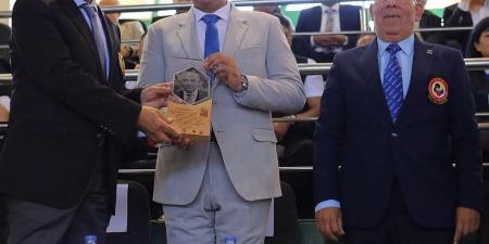 الدهراوي
      يكرم
      محافظ
      الإسكندرية
      وكبار
      ضيوف
      بطولة
      البحر
      المتوسط
      للكاراتيه
      2026