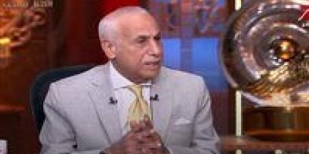 حسين
      لبيب:
      أشكر
      الرئيس
      السيسي
      على
      حل
      أزمة
      أرض
      أكتوبر..
      والزمالك
      يحتاج
      300
      مليون
      جنيه
      لإنهاء
      أزمة
      القيد