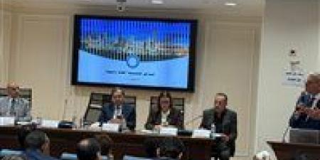 وزير البترول: نعمل بكل جهد وشفافية من أجل 120 مليون مواطن مصري.. ونؤكد ضرورة الرجوع إلى المصادر الرسمية للوزارة للحصول على المعلومات