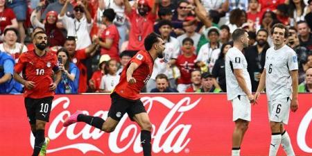 تعرضت للدهس ومزقوا ملابسي الداخلية، لاعب نيوزيلندا يثير الجدل بعد الهزيمة أمام مصر