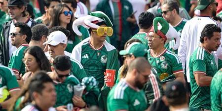 وفاة 3 مشجعين في احتفالات جماهير المكسيك بالتأهل التاريخي بكأس العالم