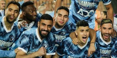 في
أول
ظهور
له،
رولاني
موكوينا
يقود
المران
الأول
لبيراميدز
بالدفاع
الجوي