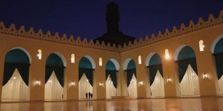 مواقيت
الصلاة،
موعد
أذان
العشاء
اليوم
الجمعة
في
القاهرة
والمحافظات