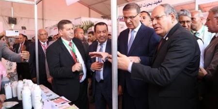 علاء
فاروق
يفتتح
معرض
مركز
البحوث
الزراعية
الثاني
بمشاركة
75
عارضا