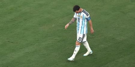 أخيرًا
تحدَّث..
أول
تعليق
من
ليونيل
ميسي
"بعد
خسارة
لقب
كأس
العالم"