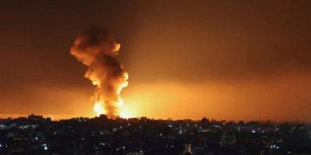 5
شهداء
بينهم
أطفال
في
غارة
إسرائيلية
على
شقة
سكنية
غرب
غزة