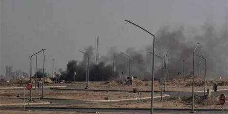 الحرس
      الثوري
      يعلن
      استهداف
      معسكر
      العديري
      وقاعدة
      علي
      السالم
      الجوية
      في
      الكويت