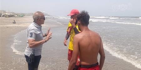 بعد
      فقدان
      شاب،
      حي
      الشرق
      ببورسعيد
      يحذر
      من
      تجاوز
      المناطق
      الخطرة
      بالشاطئ
      (صور
      وفيديو)