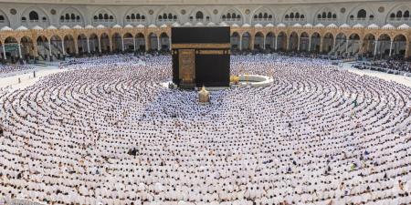 ضوابط تأشيرة العمرة الجديدة متعددة الدخول.. تعرف على أبرز المزايا وماذا تقدم للمسافرين؟