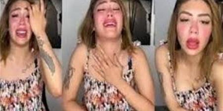 الحكم على البلوجر هدير عبد الرازق في قضية غسل أموال بعد قليل