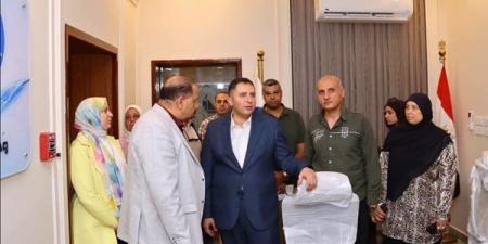 محافظ دمياط يتفقد مركز سيطرة الشبكة الوطنية بشركة مياه الشرب والصرف الصحي