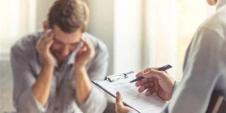 تعرف
على
ضوابط
بقاء
المريض
النفسي
داخل
المنشآت
العلاجية
وفق
القانون