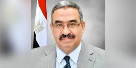 اللواء
      محمود
      أبو
      عمرة،
      من
      هو
      ولماذا
      جددت
      وزارة
      الداخلية
      الثقة
      فيه
      مساعدًا
      للوزير
      للأمن
      العام؟