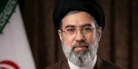 حزب
الله
اللبناني
يبايع
المرشد
الإيراني
على
الجهاد
وولاية
الفقيه