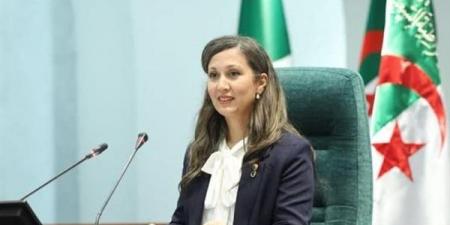 طبيبة حساسية ومناعة، خليدة بوفدش أول امرأة تترأس مجلس الشعب الجزائري في تاريخ البلاد