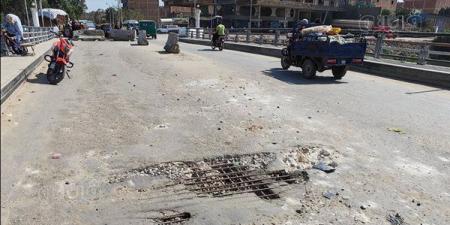 انهيار
      جزئي
      بكوبري
      "شنودة"
      في
      طنطا،
      والأجهزة
      التنفيذية
      تكثف
      جهودها
      لتأمين
      الموقع
      (فيديو)