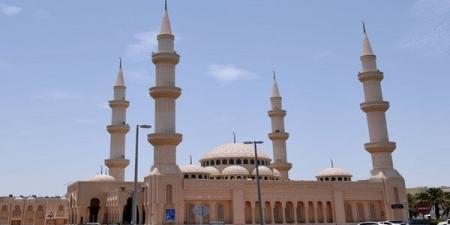 مواقيت
      الصلاة،
      موعد
      أذان
      ظهر
      الجمعة
      في
      القاهرة
      والمحافظات