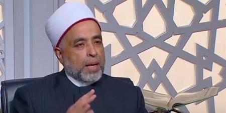 هل
      يجوز
      قراءة
      القرآن
      أثناء
      مشاهدة
      مسلسل
      أو
      فيلم؟
      أمين
      الفتوى
      يجيب
      (فيديو)