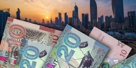 تراجع
      سعر
      الدينار
      الكويتي
      مقابل
      الجنيه
      في
      5
      بنوك
      اليوم
      الأحد