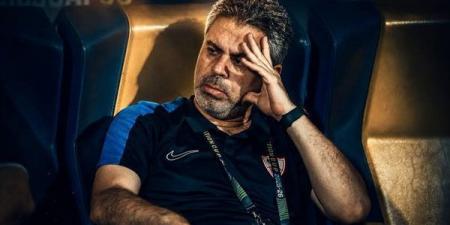 معتمد
      جمال
      يجتمع
      بحراس
      الزمالك..
      ورسالة
      خاصة
      قبل
      انطلاق
      الموسم