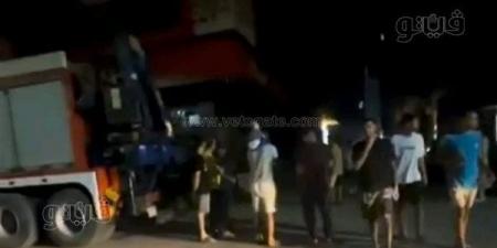 إخلاء
      احترازي
      لبرج
      سكني
      بالغشام
      بعد
      هزة
      الفجر
      ولجان
      هندسية
      لفحص
      عقار
      مجاور
      بالزقازيق
      (صور)