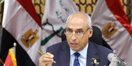 رئيس
      مجلس
      الدولة
      يجتمع
      برؤساء
      دوائر
      محكمة
      القضاء
      الإداري
      لمتابعة
      سير
      العمل