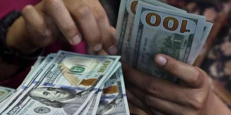 الدولار
      يتعافى
      ولكنه
      يتجه
      لخسارة
      شهرية