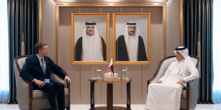 وزير الدولة للشؤون الخارجية يودع القائم بالأعمال البيلاروسي