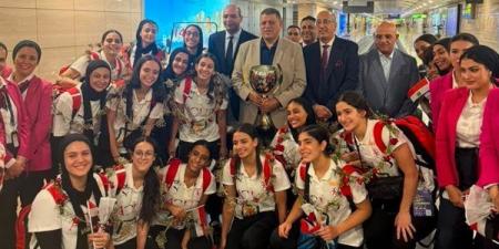 رئيس اليد: برنامج إعداد خاص لمنتخب الناشئات بعد إنجاز بطولة العالم