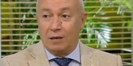 الرئيس يفتح ملف الشواطئ.. فمتى نفتح النيل أمام المصريين؟