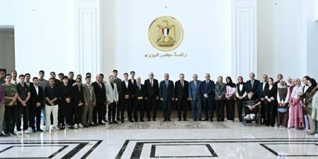 «المجموع مش كل حاجة».. مدبولي يوجه رسالة صريحة لأوائل الثانوية عن مستقبل الوظائف