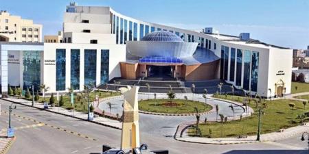 مستند رسمي يكشف: أمين عام جامعة كفر الشيخ حصل على 2 مليون جنيه مكافآت خلال عام