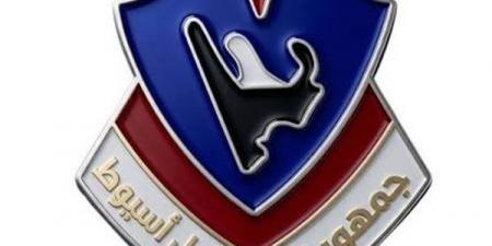 لماذا يرفض نواب الأحزاب حرمان بترول أسيوط من اللعب على أرضه ؟