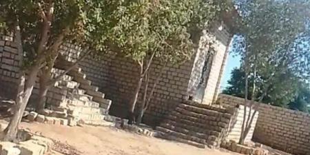 كارثة.. منزل مهجور تحول إلى مصحة إدمان، تعذيب نزيل ينتهي بالوفاة في المنيا (صور)