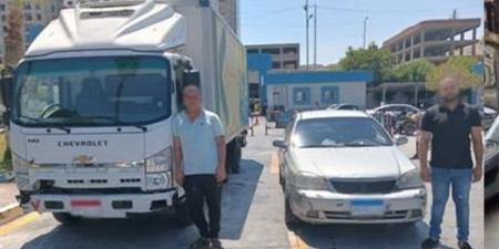 ضبط قائدي نقل وملاكي بعد تعطيل الحركة المرورية بالإسكندرية
