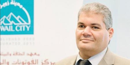 تكريم نائب رئيس مدينة زويل بكرسي فخري بجامعة نوتنجهام