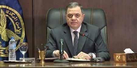 وزير الداخلية يقرر إبعاد 3 أجانب من مصر لأسباب تتعلق بالصالح العام