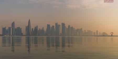 الأرصاد الجوية: غبار عالق مع بعض السحب على الساحل وفي البحر الليلة