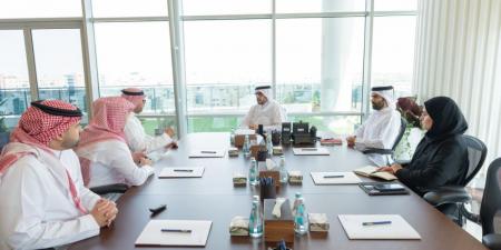 وزير الصحة العامة يجتمع مع مدير عام مجلس الصحة لدول مجلس التعاون