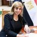 النائبة
      أميرة
      فؤاد
      لـ"تحيا
      مصر":
      لا
      لتسعيرة
      موحدة
      للكشف
      الطبي..
      والحل
      في
      دعم
      التأمين
      الصحي