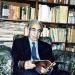 يوسف
      عز
      الدين
      عيسى،
      أديب
      عصري
      مزج
      بين
      الأدب
      والخيال
      في
      كتاباته