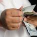 "ملان"
      تعتزم
      دمج
      أسهمها
      بعد
      انخفاض
      سعر
      السهم
      عن
      الحد
      الأدنى
      المطلوب