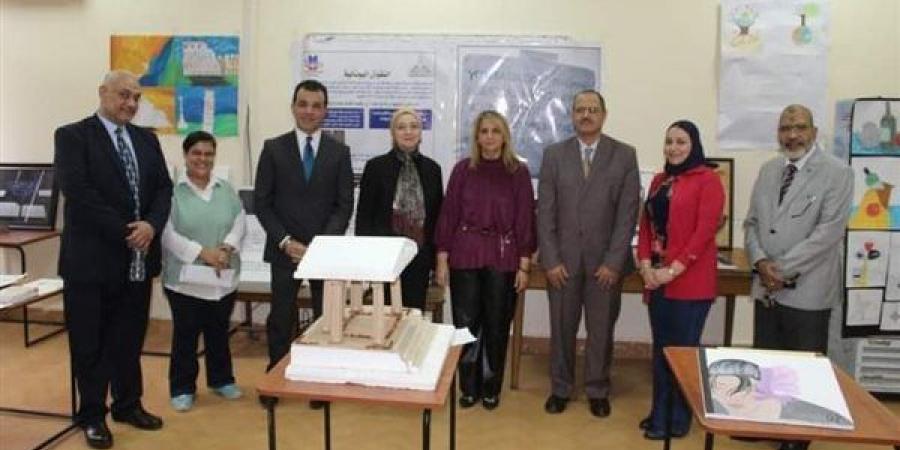 مجسمات
      تحاكي
      المعابد
      الأثرية
      الرومانية
      في
      معرض
      الفنون
      بقسم
      الحضارة
      جامعة
      عين
      شمس