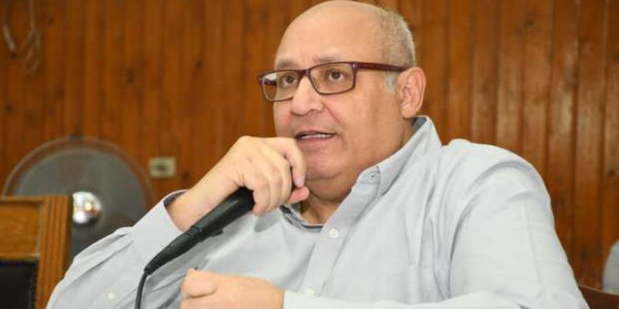رئيس جامعة عين شمس يكشف تفاصيل السنة التدريبية لطلاب الصيدلة