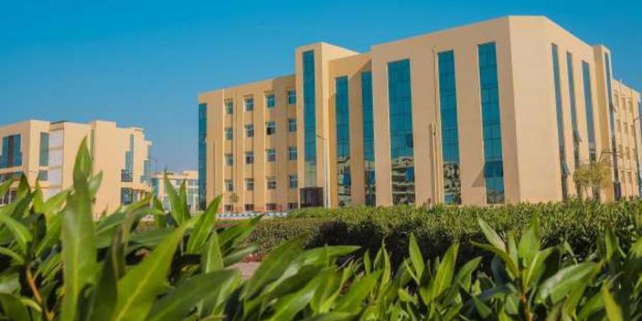 الأوراق المطلوبة للتقديم في كلية التجارة بجامعة العريش