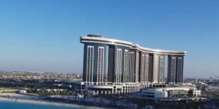 كيف تحولت العلمين الجديدة من أرض ألغام إلى مدينة مليئة بالحياة؟ (فيديو)