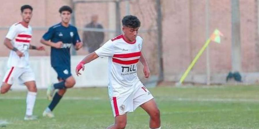 ناشئ الزمالك بفانلة الأهلي بعد السوبر المصري.. ما علاقته بـ إمام عاشور؟