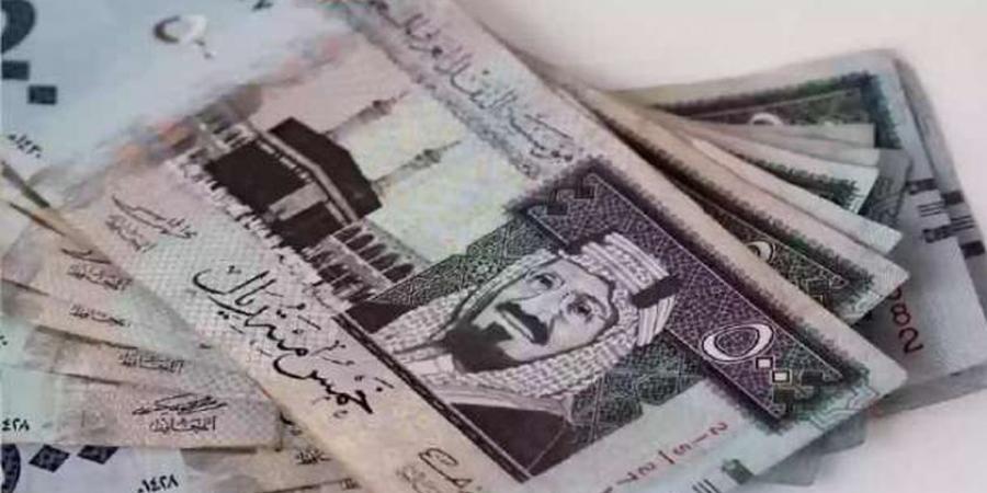 سعر الريال السعودي أمام الجنيه والدولار اليوم الجمعة 15-11-2024