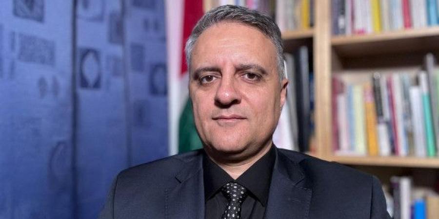 (فتح) تعيّن جمال نزال عضواً للمجلس الوطني الفلسطيني