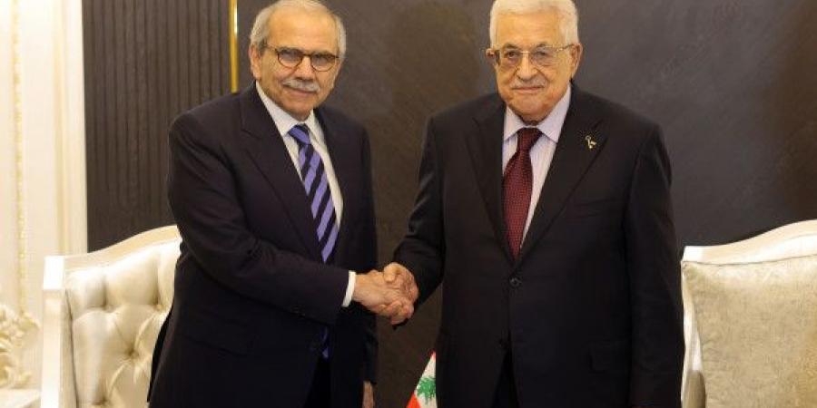 تفاصيل لقاء الرئيس عباس مع رئيس الوزراء اللبناني